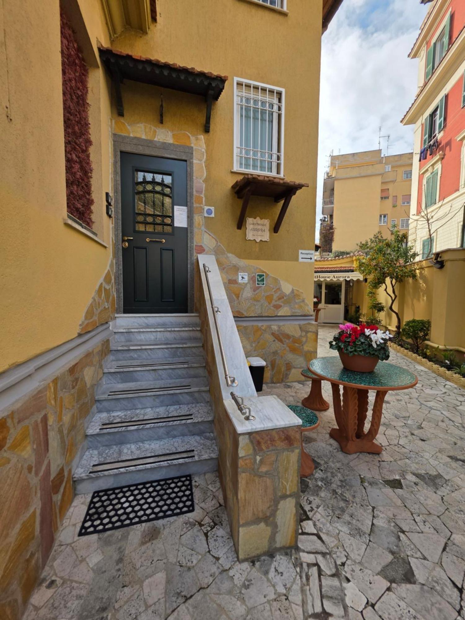 Guesthouse Aurora A.E. Rom Exterior foto